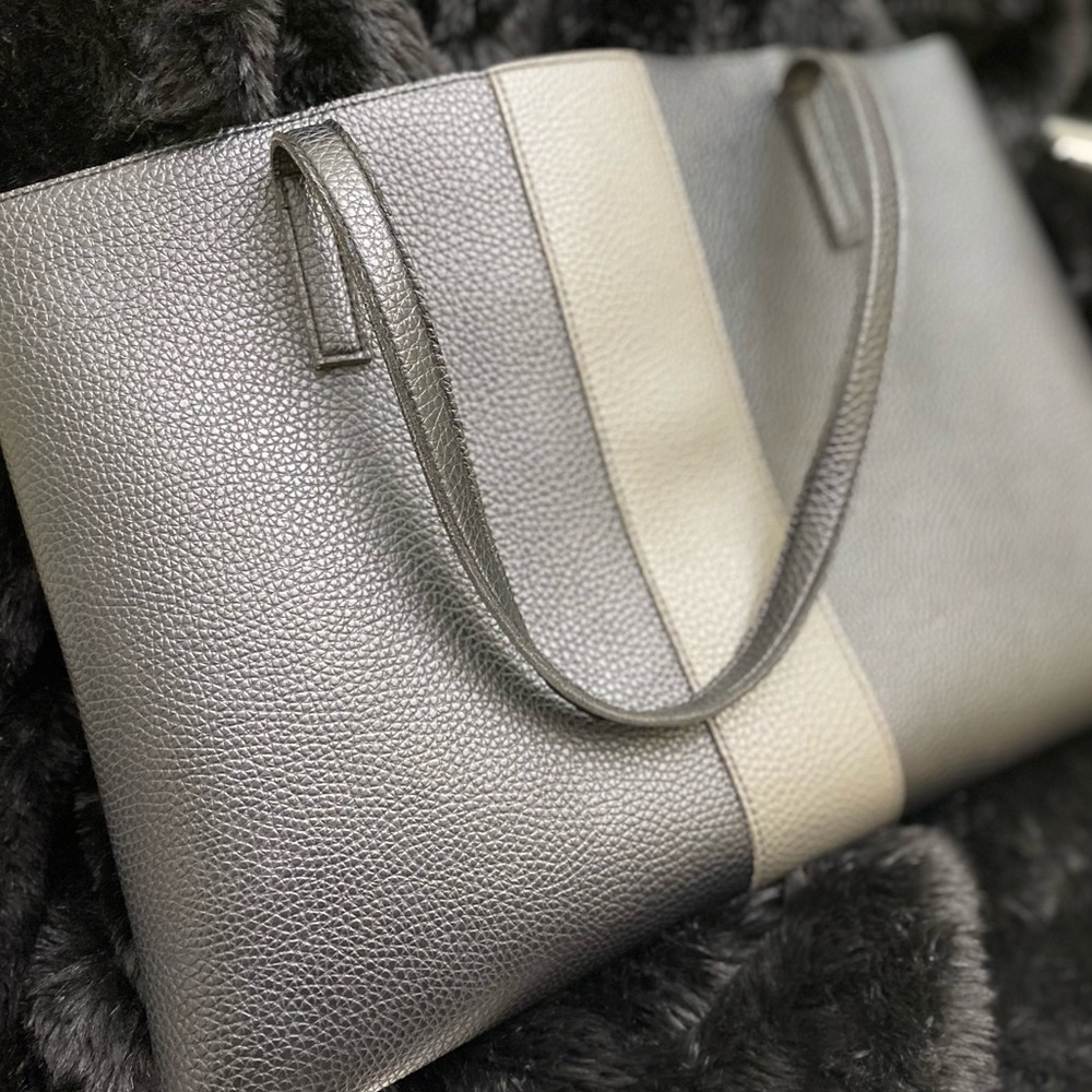 Vince Camuto Pebbled Vegan Leather Luck Tote